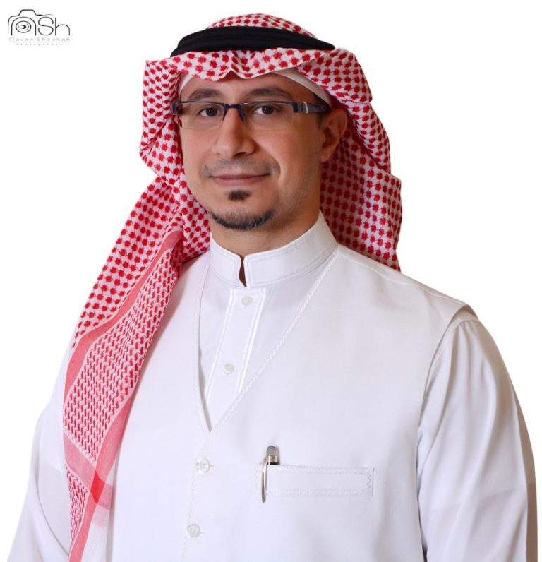 د. بدر عبد اللطيف الدريس